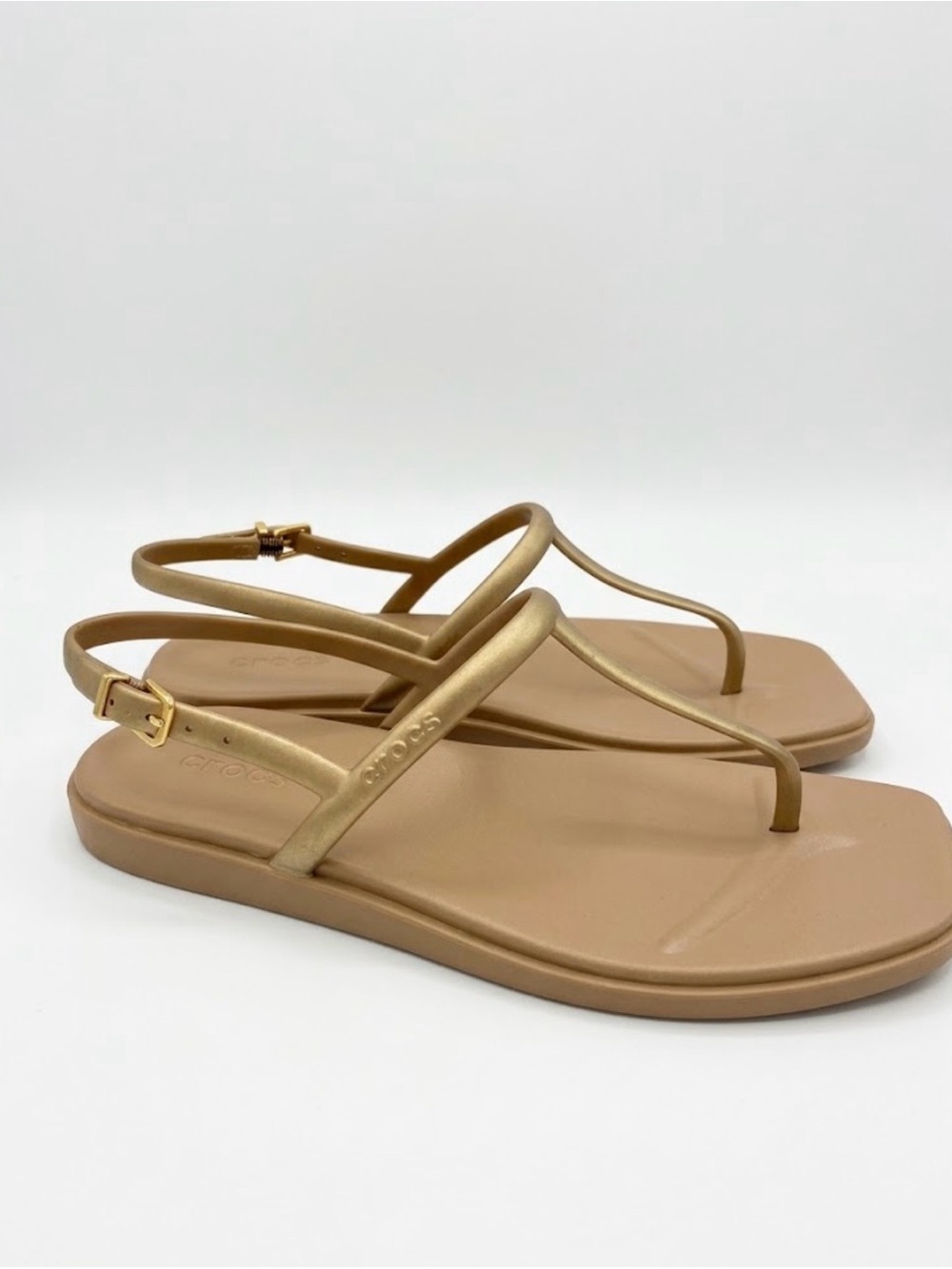 Crocs Miami Metallic Thong Flip Gold Sandals - Size W9 (NWOT)